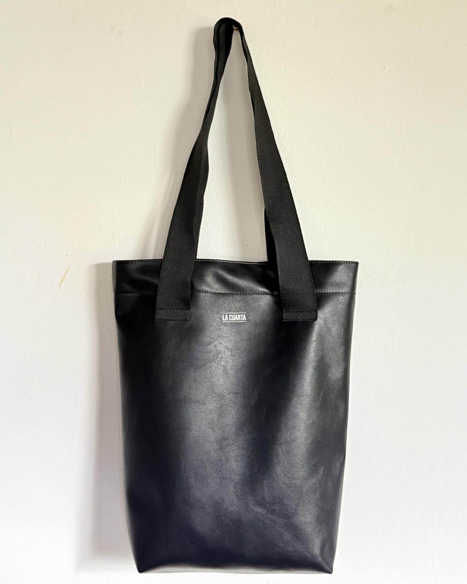 Cartera Matera Leather Eco - Negro